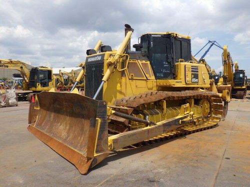 Komatsu D85PX-18 Bulldozer
